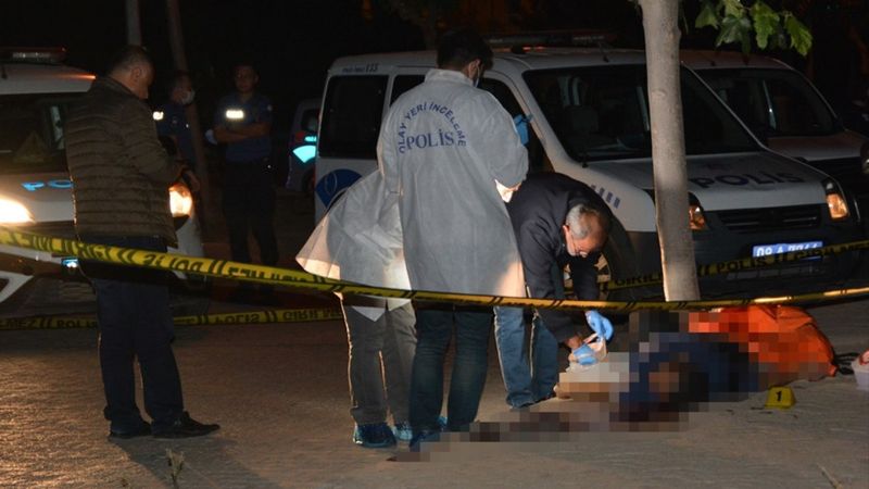 Didim'de sokak ortasında başından vurularak öldürüldü