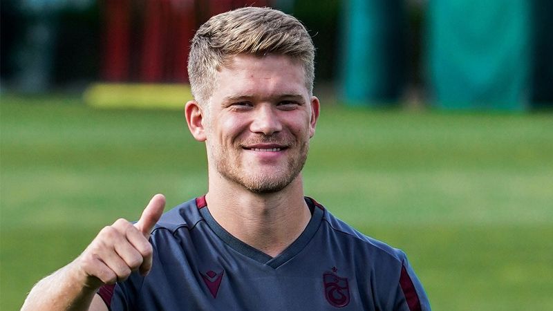 Andreas Cornelius: Ligdeki en iyi takım biziz