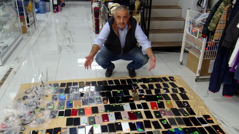 İstanbul Havalimanı'nda unutulan eşyalar ucuza satılacak