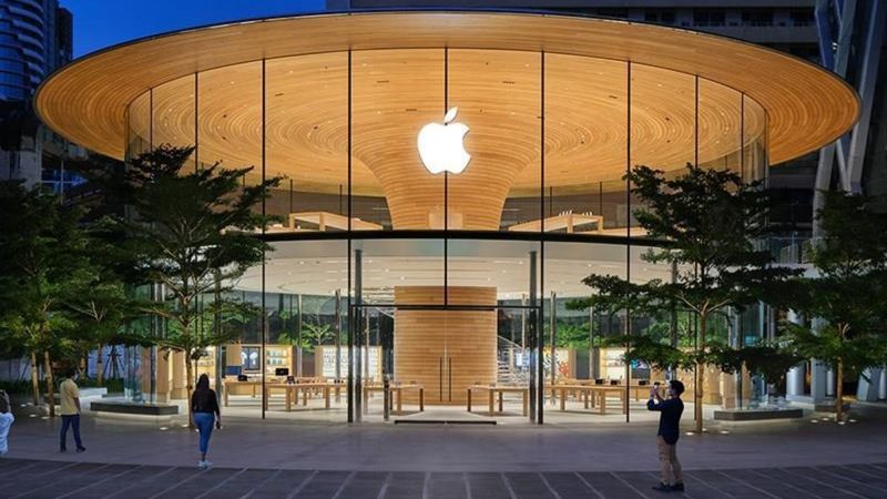 Avrupa'nın en büyük Apple mağazası İstanbul'da açılıyor