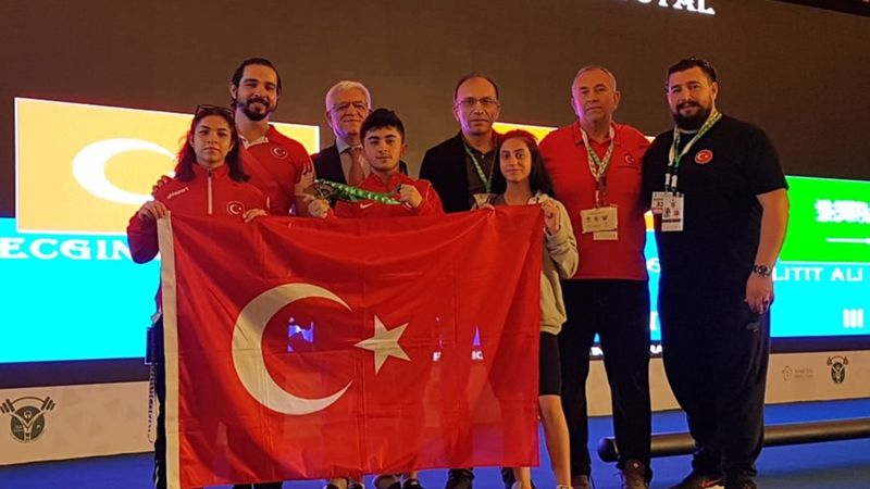 Halter Yıldızlar Dünya Şampiyonası'nda 22 madalya ile tarihi başarı