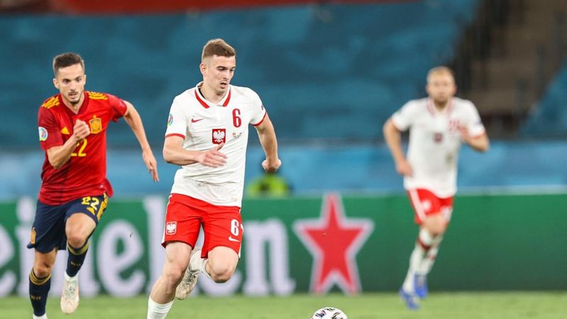Galatasaray'ın hedefi 17'lik Kacper Kozlowski
