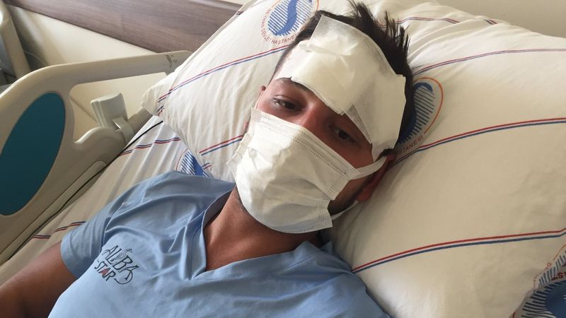 Adana’da 15 kişinin sopalarla darbettiği genç ölümden döndü