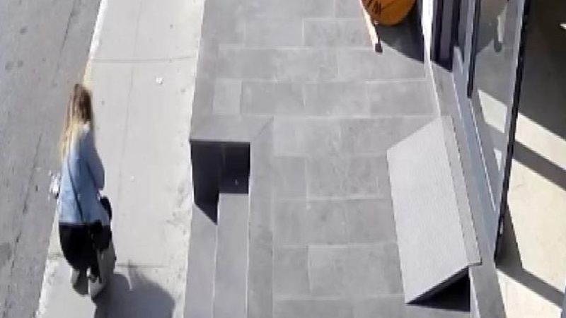 Ataşehir'de yerde bulduğu parayı alan kadını arama çalışması sürüyor