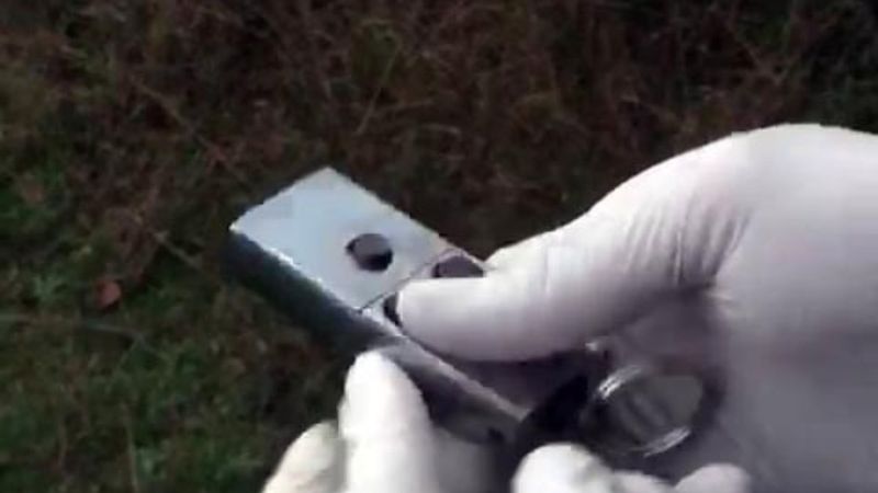 İstanbul'da polis uygulamasında suikast silahı ele geçirildi