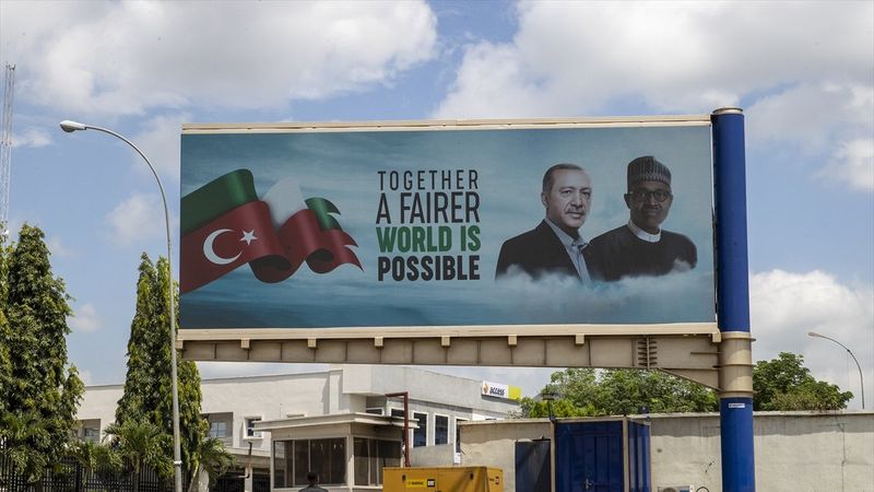 Nijerya'da Cumhurbaşkanı Erdoğan afişleri
