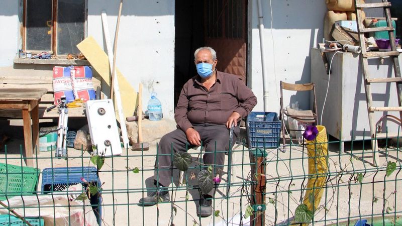 Isparta'da daha önce 2 kez dolandırılan adama çocuklarından tedbir