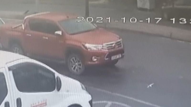 Eyüpsultan'da yolun karşısına geçen çocuğa otomobil çarptı