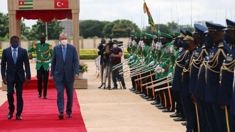 Cumhurbaşkanı Erdoğan Afrika'yı ziyarette zirvede