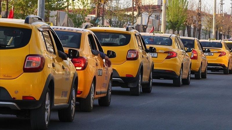 İstanbul'da taksi plakalarının satışında yeni dönem: Meslek şartı aranacak