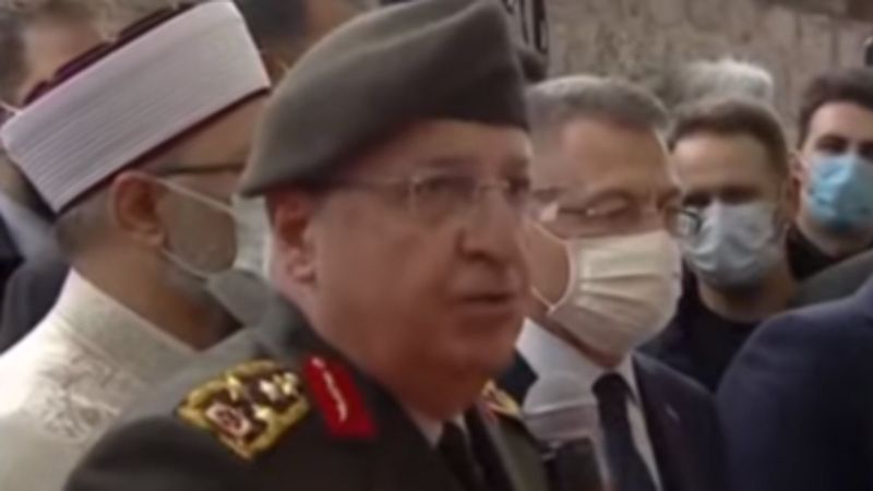 Orgeneral Yaşar Güler, Özdemir Bayraktar'ın cenaze namazında konuştu