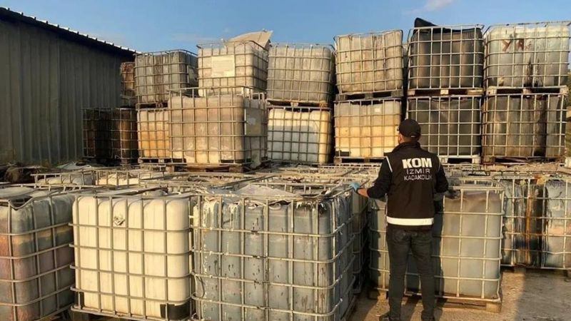 İzmir’de 109 bin 500 litre kaçak akaryakıt ele geçirildi