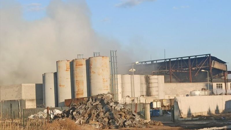 Osmaniye'de geri dönüşüm fabrikasında çıkan yangın kontrol altına alındı