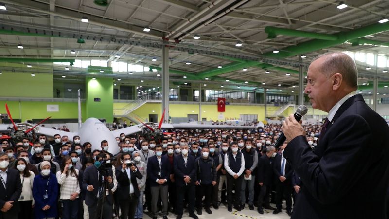 Cumhurbaşkanı Erdoğan BAYKAR fabrikasında