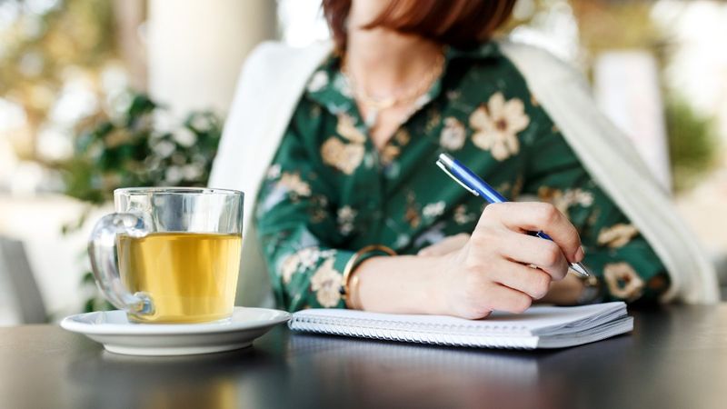 Çok fazla yeşil çay tüketmenin olumsuz 5 etkisi