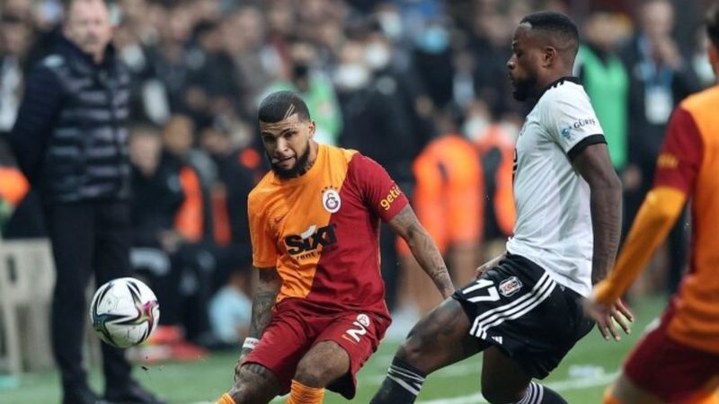 Yedlin'den Fatih Terim'e su şişeli tepki