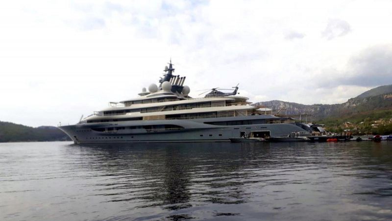 Jeff Bezos'un yatı, Akbük Koyu'nda