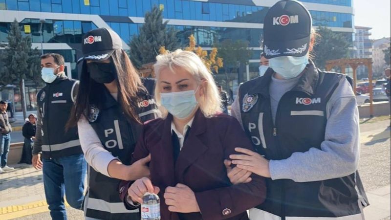 Aksaray Üniversitesi'ndeki sahte doçentin yalanı uzun sürmedi