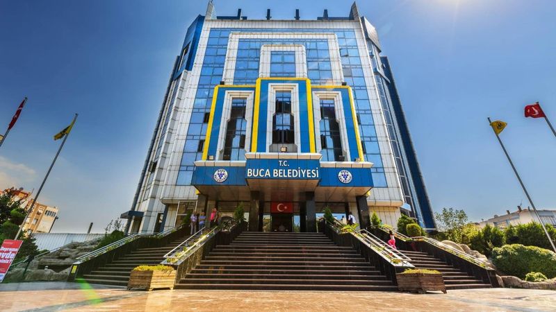 Buca Belediyesi'nde yolsuzluk: 11 şüpheli gözaltında