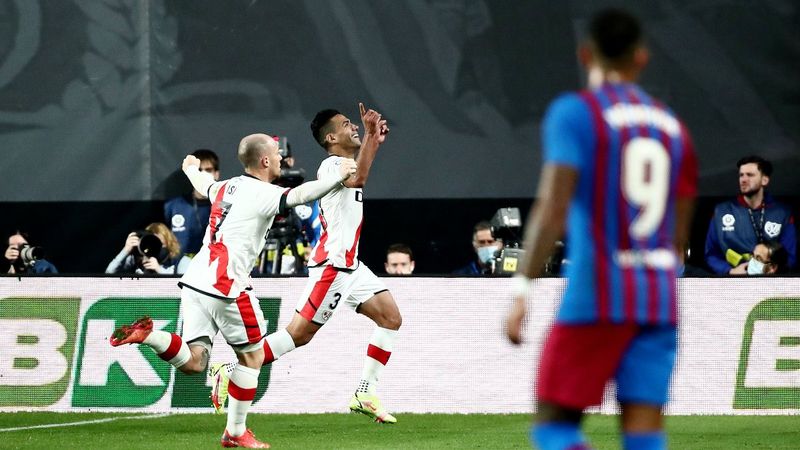 Falcao, Barcelona'ya da gol attı