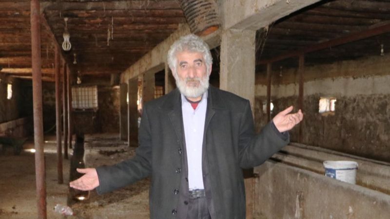 Erzurum'da dolandırıcılar yüzünden köyüne gidemiyor