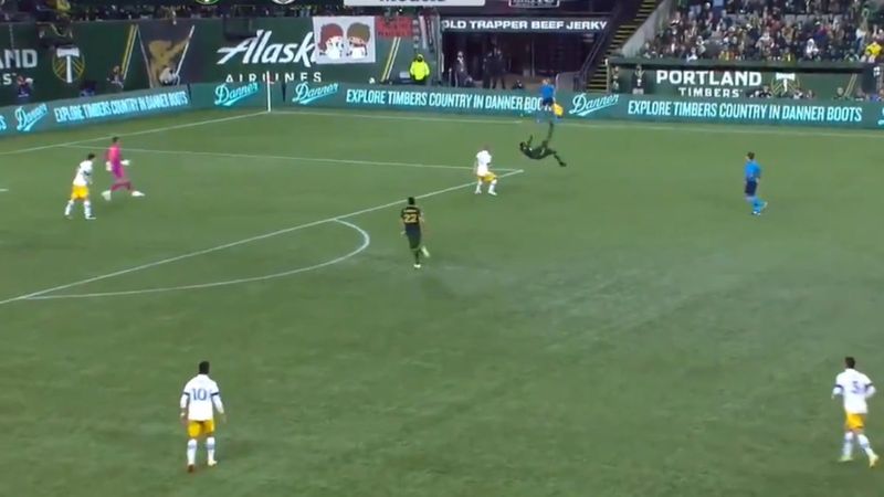 Dairon Asprilla'dan nefis röveşata