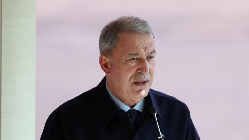 Hulusi Akar: Terörist neredeyse hedefimiz orası