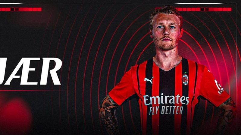 Milan, Simon Kjaer'in sözleşmesini uzattı