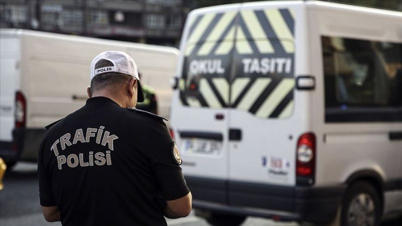 Ülke genelinde denetim: 548 okul servis aracı trafikten men edildi