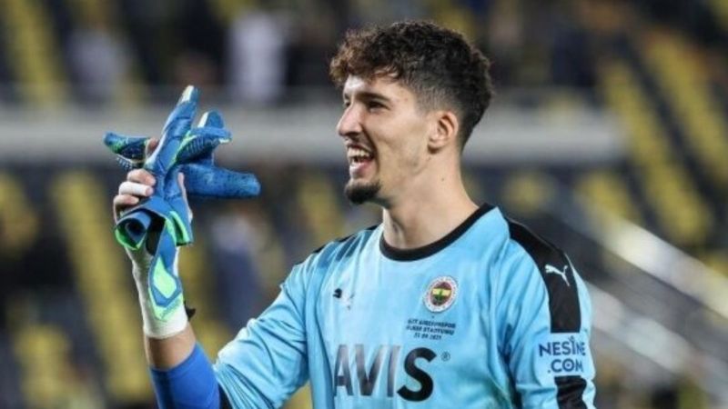 Altay Bayındır'ın performansının düşüş nedeni