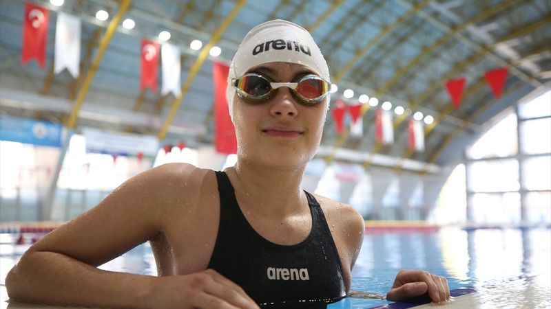 Özel sporcu Ada Zehra'nın 4 dünya rekoru sevinci