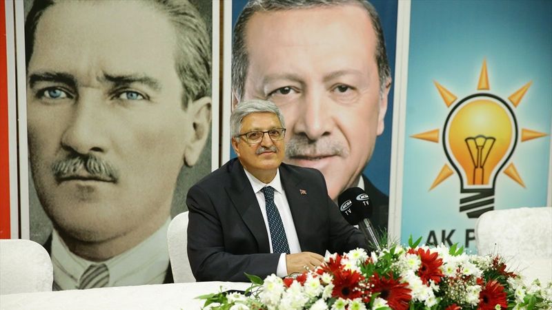 AK Parti'den asgari ücret ve emekli maaşı açıklaması