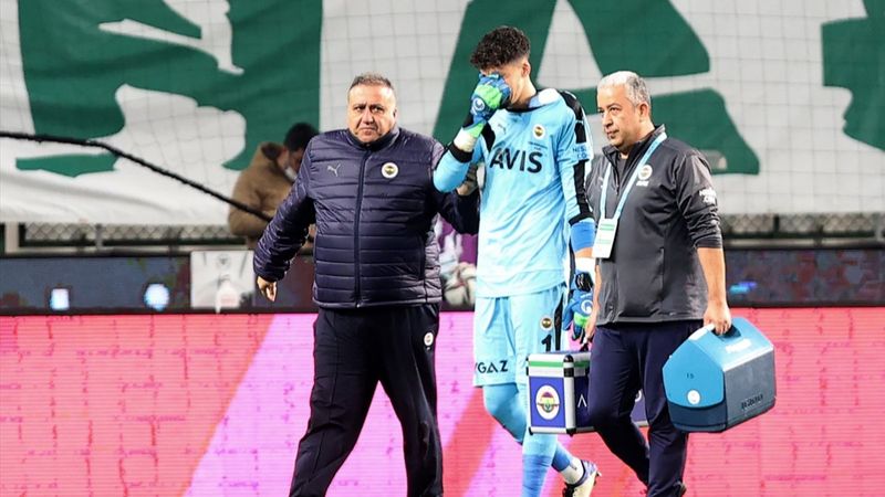 Fenerbahçe'de Altay sakatlandı