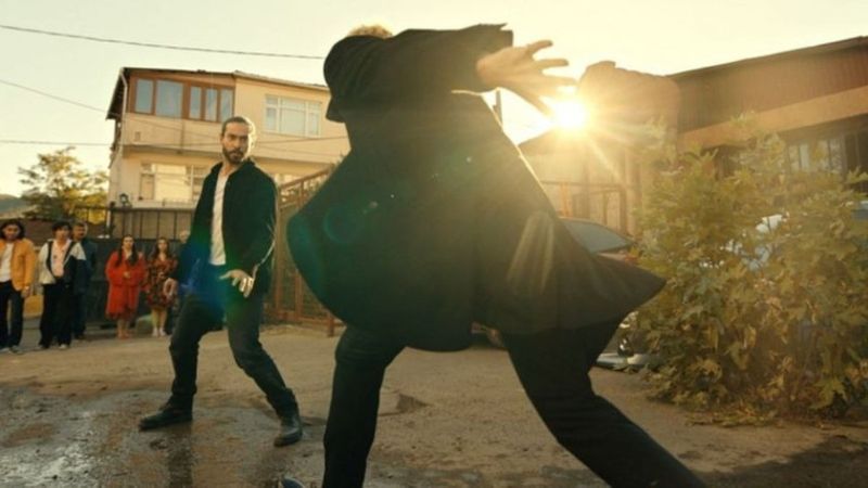 Usta isim Üç Kuruş kadrosunda! Nezih rolüyle ekranlara dönüyor...