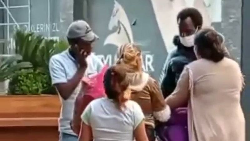 Esenyurt'taki tantanacı hırsızlar yakalanmak üzereyken soyundu