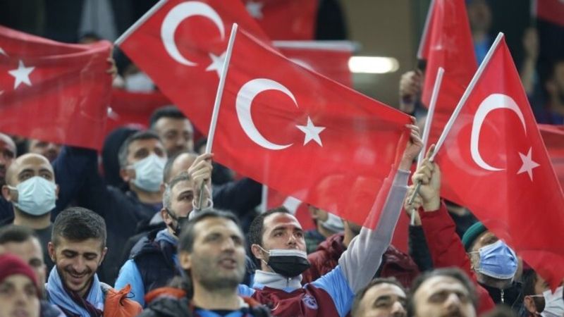 Trabzonspor'da kombine kartlar satışa çıkarıldı