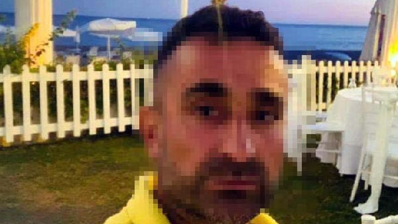 Mersin'de ayrı yaşadığı, çocuğunu vermeyen eşini yaraladı