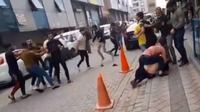 Sultangazi'de Suriyelilerin kavgası