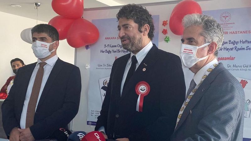 Hakan Taşıyan organ bağışı farkındalık etkinliğine katıldı