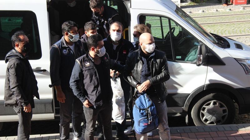 Kocaeli'de DEAŞ’a finansman sağlayan 3 kişi tutuklandı