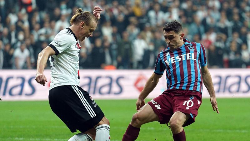 Trabzonspor, Beşiktaş'ı 2 golle mağlup etti