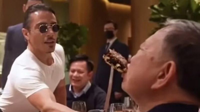 Vietnamlı komünist bakan, Nusret'te altın kaplamalı et yedi