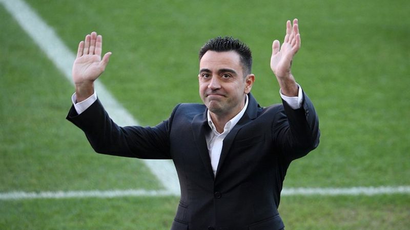 Barcelona, Xavi'ye imza töreni düzenledi
