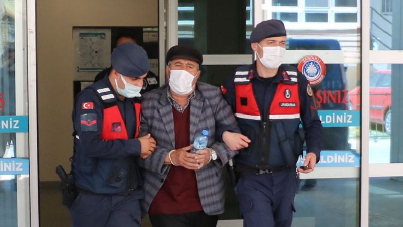 Afyonkarahisar'da geliniyle komşusunu öldüren sanığa 20 yıl hapis