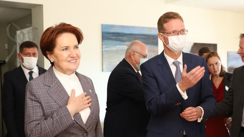 Meral Akşener, AB büyükelçileriyle görüştü