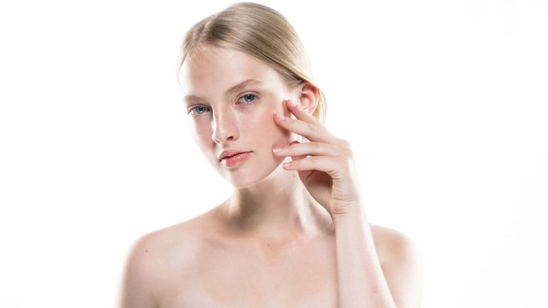 Parlak bir cilde sahip olmanın sırlarını keşfedin