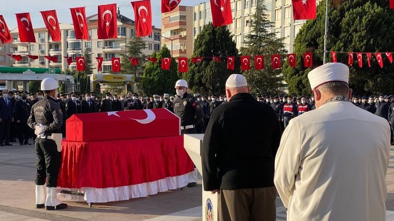 Balıkesir'de polis memuru son yolculuğuna uğurlandı