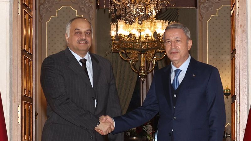 Hulusi Akar, Katarlı mevkidaşı El-Atiyye ile görüştü