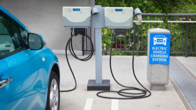 İngiltere'de elektrikli araç satışları yüzde 43 arttı