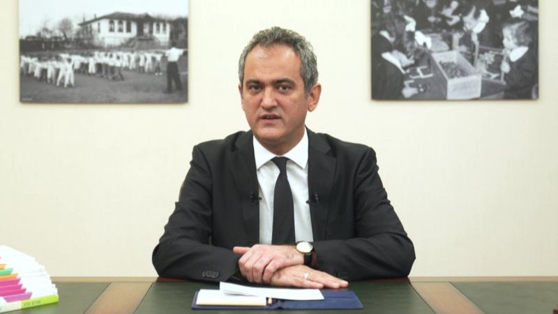 Mahmut Özer'den yüz yüze eğitim vurgulu tatil mesajı